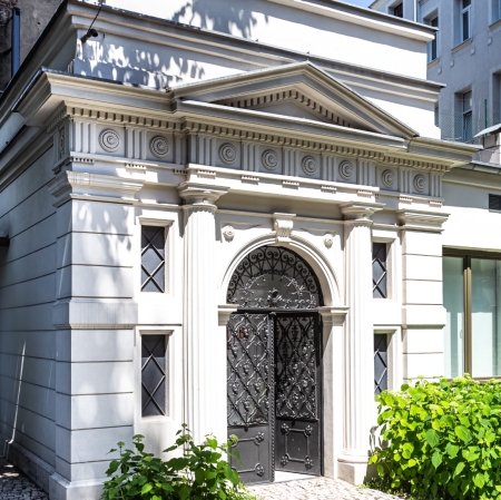 Server room building