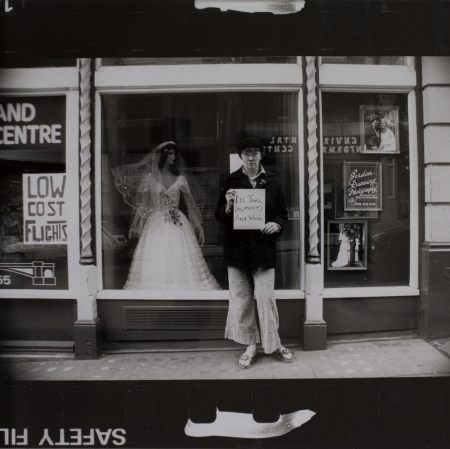 Jo Spence, Najlepszy produkt kapitalizmu (za Johnem Heartfieldem), 1979