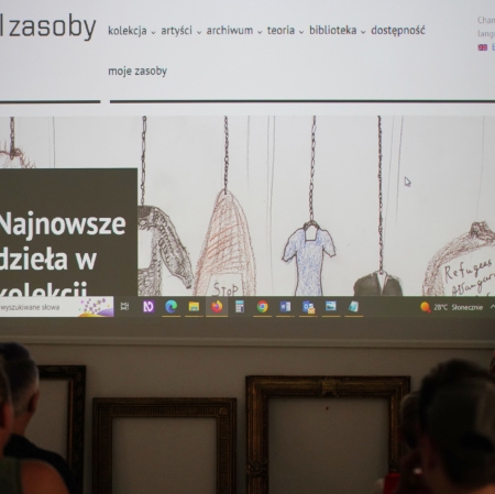 Screen projection onto the wall