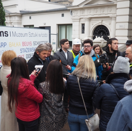 People at a press conference