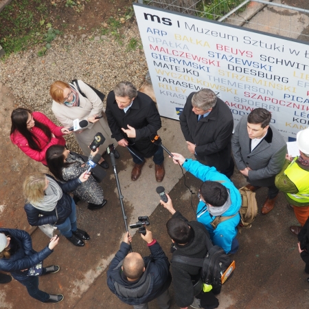 People at a press conference