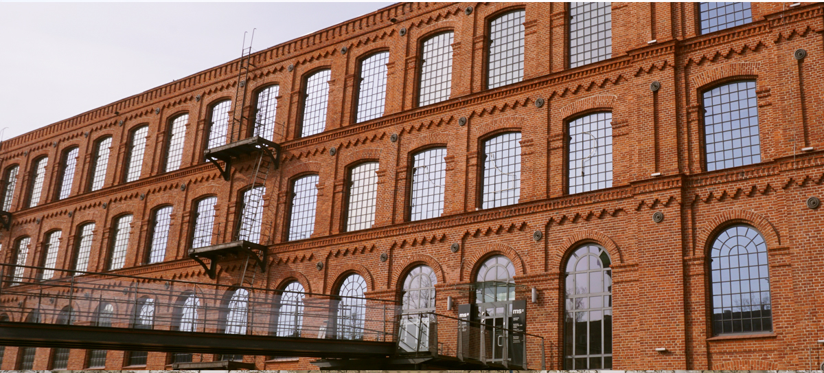 zdjęcie elewacji siedziby ms2