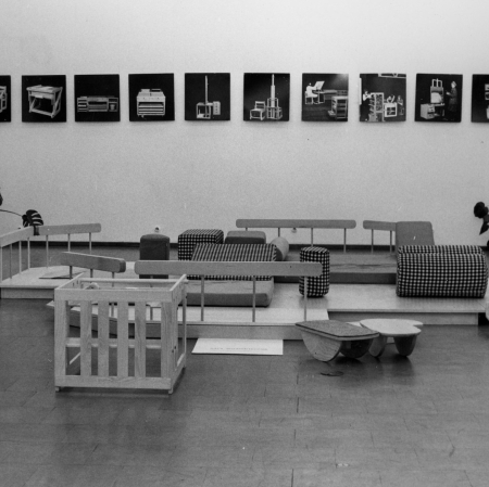 Dokumentacja wystawy „Sprawni inaczej. Meble i sprzęty dla dzieci niepełnosprawnych”, fot. archiwum Muzeum Sztuki w Łodzi