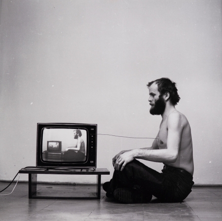 Paweł Kwiek, "Video and breath. The channel of information", 1978/2016, black-and-white photograph, collection of Muzeum Sztuki, Łódź