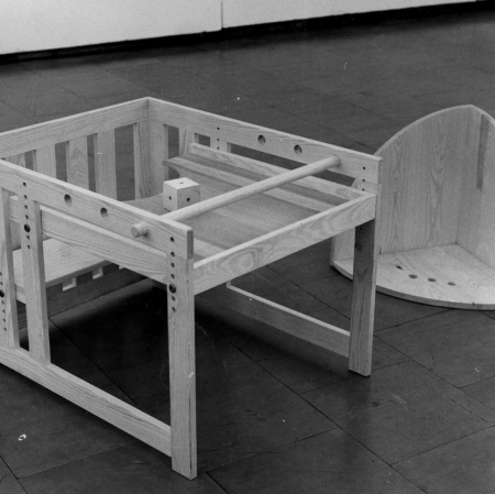 Dokumentacja wystawy „Sprawni inaczej. Meble i sprzęty dla dzieci niepełnosprawnych”, fot. archiwum Muzeum Sztuki w Łodzi