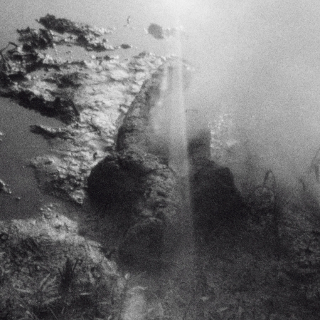 Ana Mendieta, Narodziny (Prace z prochem), 1981, film 8mm przeniesiony na HD, 2\'59\'\' © The Estate of Ana Mendieta Collection, LLC Galerie Lelong & Co., New York