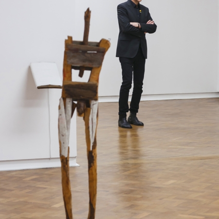 Mirosław Bałka podczas wernisażu wystawy `Mirosław Bałka: Nerw. Konstrukcja`