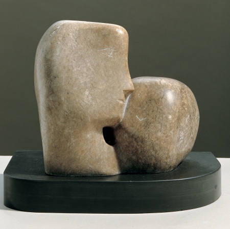 Barbara Hepworth, "Dwie głowy", 1932, The Pier Arts Centre, Orkney, dar Margaret Gardiner, 1979