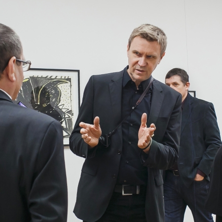 Mirosław Bałka podczas wernisażu wystawy