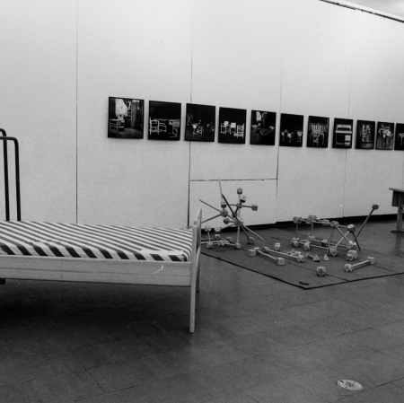 Dokumentacja wystawy „Sprawni inaczej. Meble i sprzęty dla dzieci niepełnosprawnych”, fot. archiwum Muzeum Sztuki w Łodzi