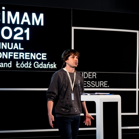 Oleksiy Radynski during his lecture, photo: HaWa 