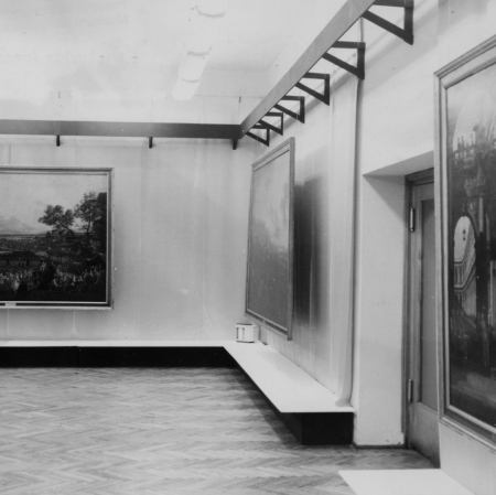 Widok wystawy „Bernardo Belotto Canaletto. 1721-1780. Obrazy z Zamku Królewskiego w Warszawie”, fot. archiwum Muzeum Sztuki w Łodzi