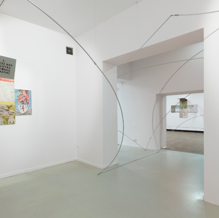 Widok na wystawę "Propotypy 05: Marek Sobczyk. Podróż-Podrut [Polentransport], 2022, fot. Anna Zagrodzka