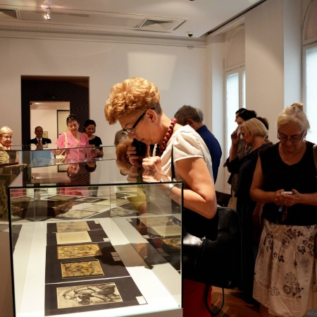 7e99b0c4cdac9e8c2940775bfde8f1c0