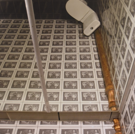 Fotografia wnętrza instalacji czysta sztuka 